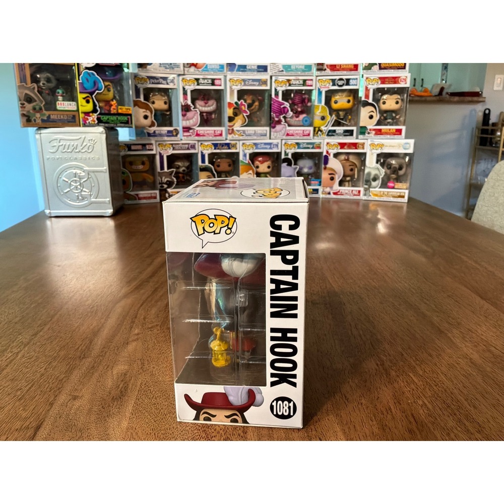 Funko Pop! Disney Villains #1081 Captain Hook - Picture 2 of 5